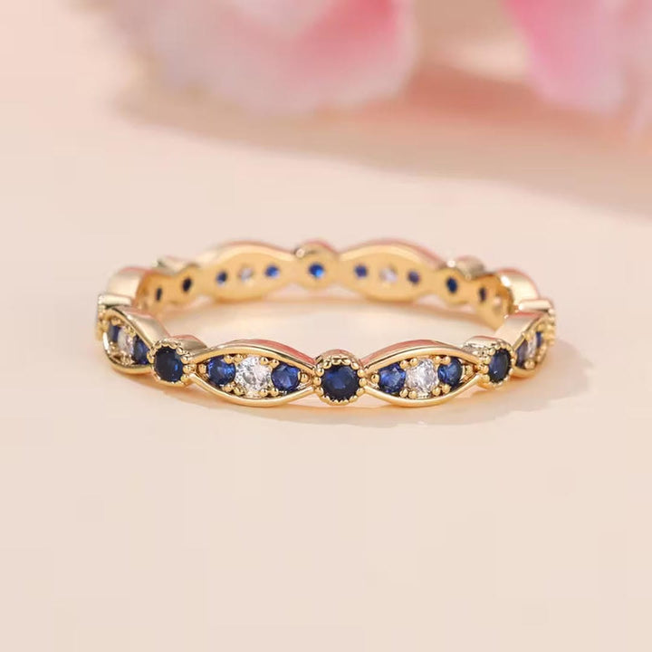 Elegant blue sparkling ring
