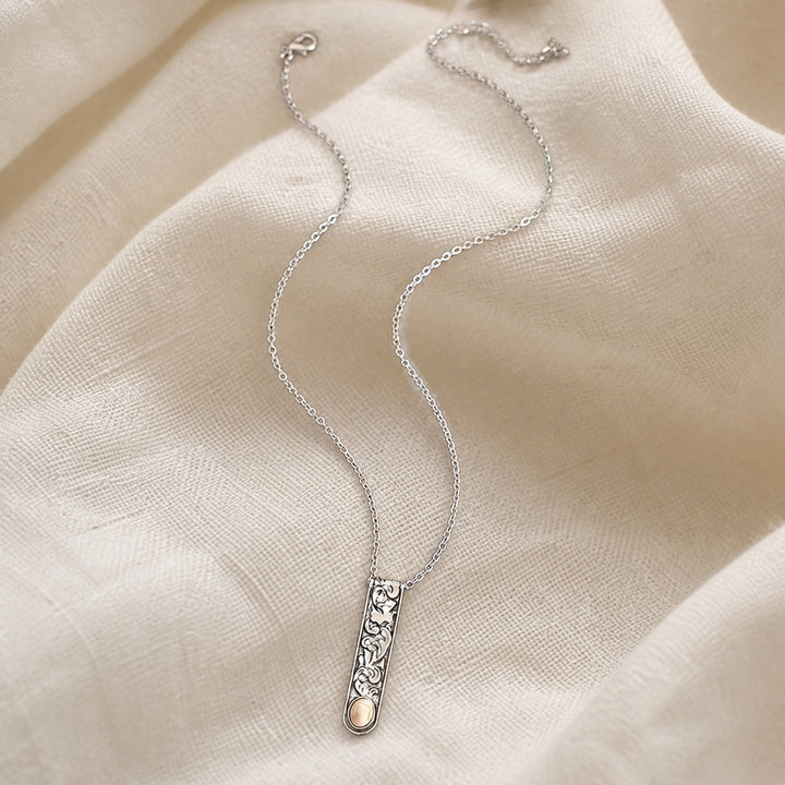 Vintage Charm Necklace Artisan