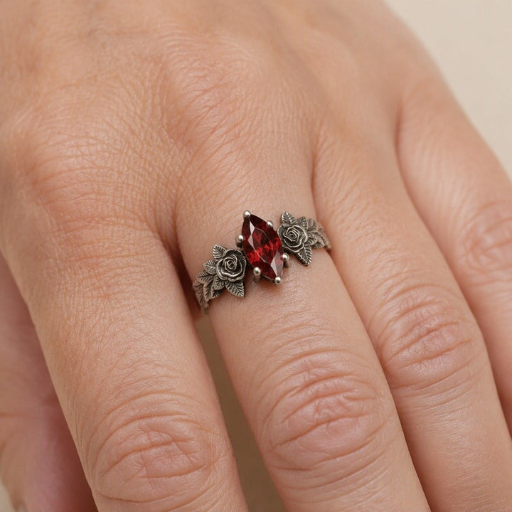 Vintage Ring Pink Garnet