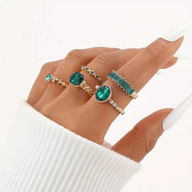 Zarina Exquisite Emerald and Gold Ring Set