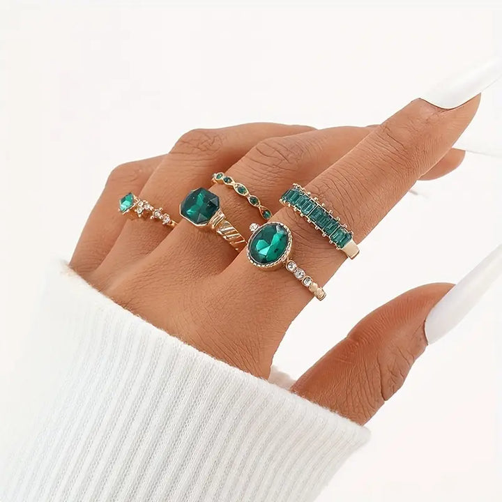 Zarina Exquisite Emerald and Gold Ring Set