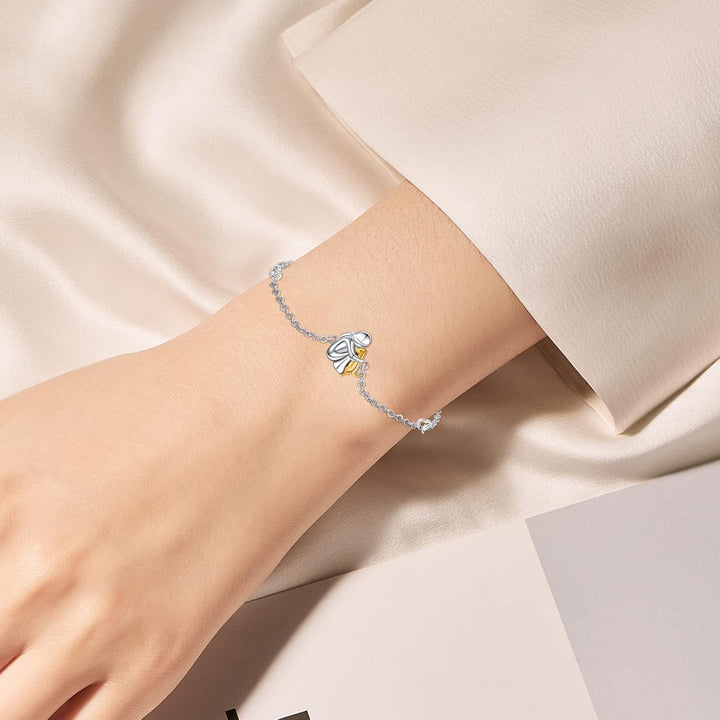 Adjustable Lucky Bracelet - Simple & Charming