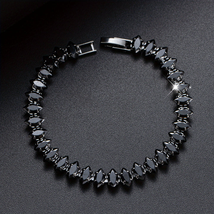 Refined Onyx Copper Bracelet