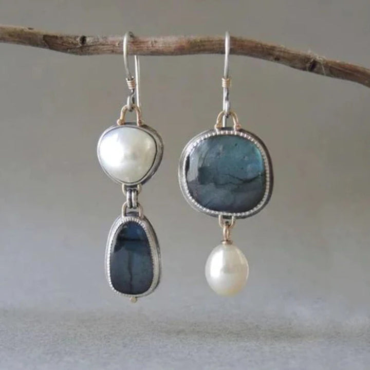 Vintage earrings with blue stone & pearl
