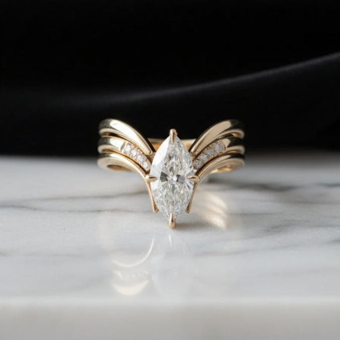 Gold Ring Teardrop Crown