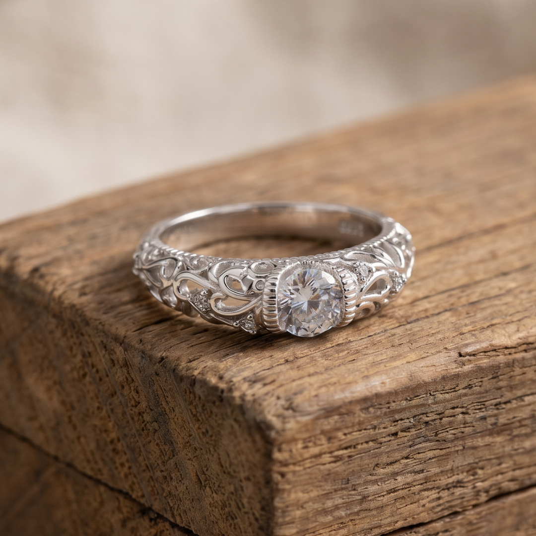Elegant sterling silver ring