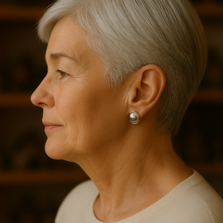 Elegant Earrings with Black Pearl - Haller