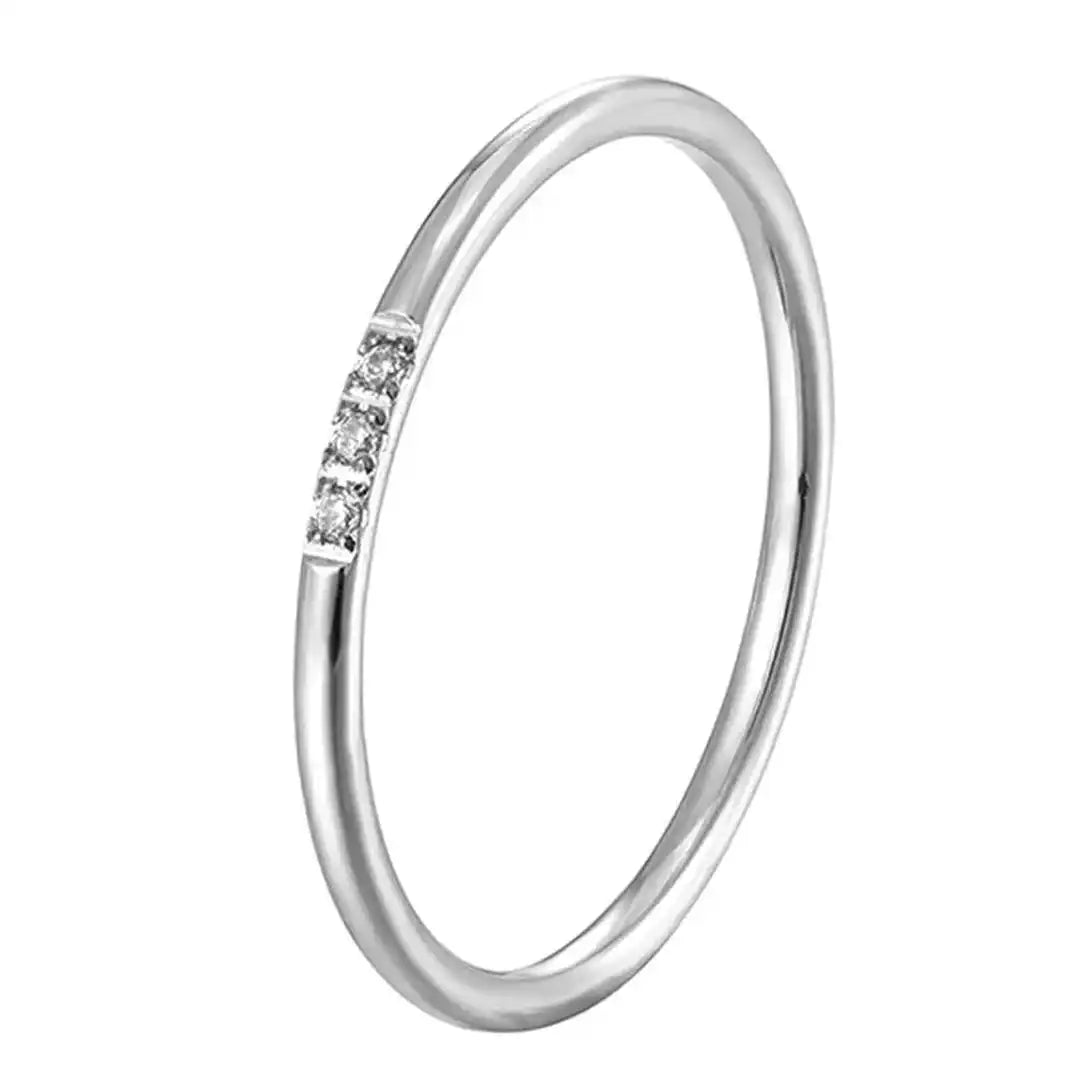 Delicate three-stone stacking ring