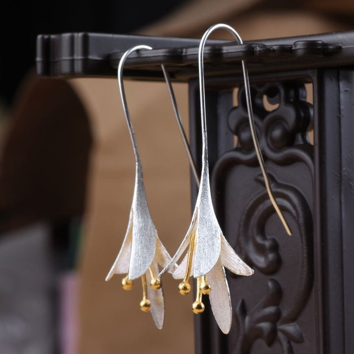 Exclusive Silver Floral Earrings - Haller