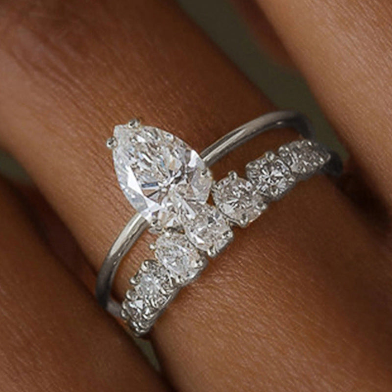 Vivienne Hartley Ring | White Gold