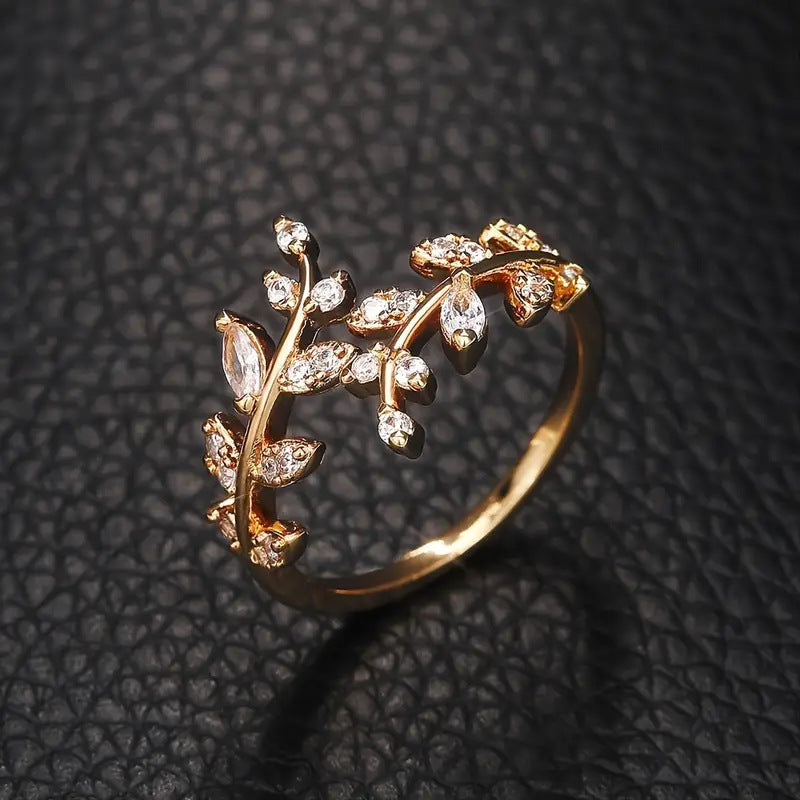 Elegant Gold Vine Ring | Gold