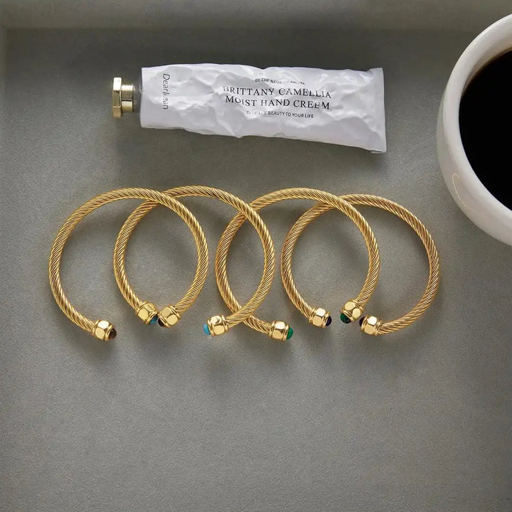 Vintage adjustable gold stone bracelet