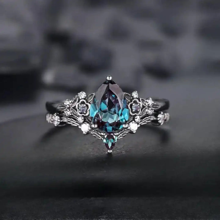 Gunmetal Black Sapphire Zirconia Ring Set