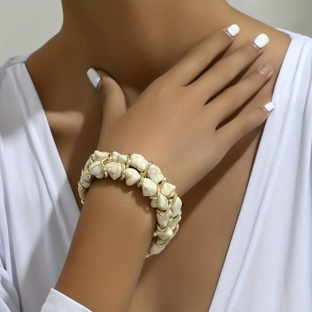 Elegant Turquoise and Gold Bracelet