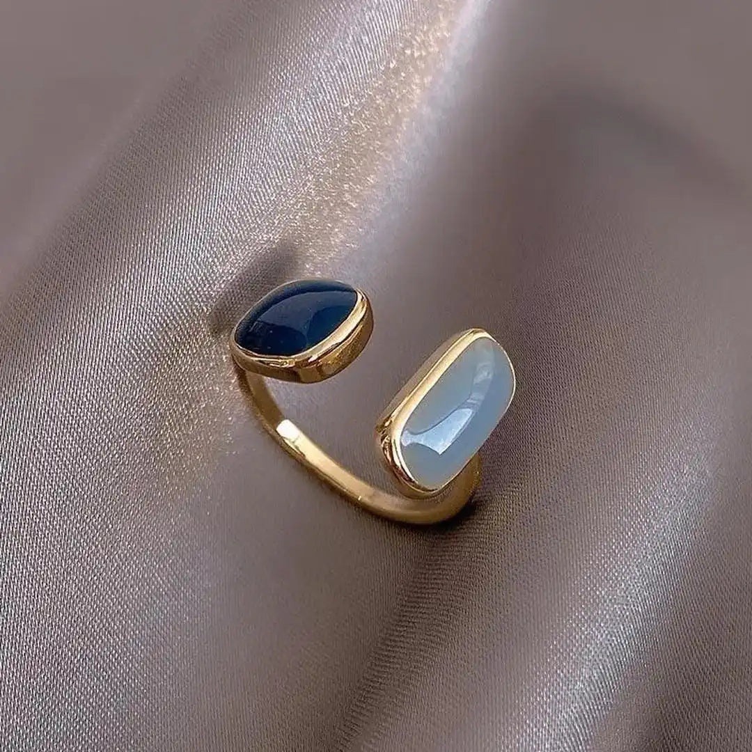 Boho adjustable ring with blue gemstone
