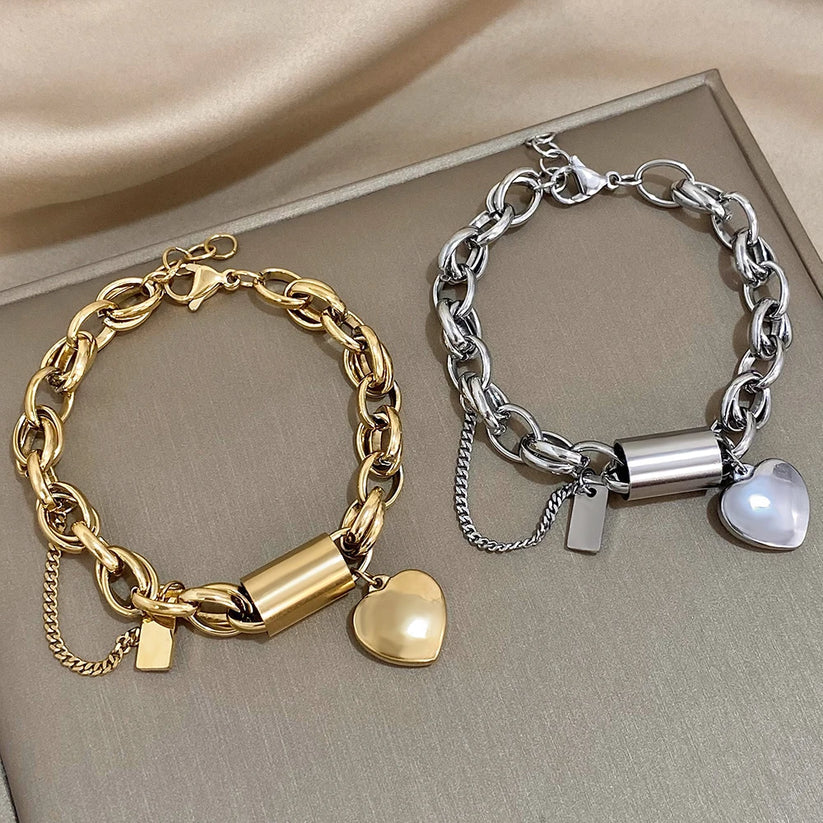 Solid Heart Bracelet | Gold