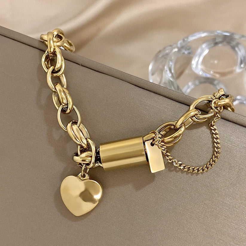 Solid gold bracelet