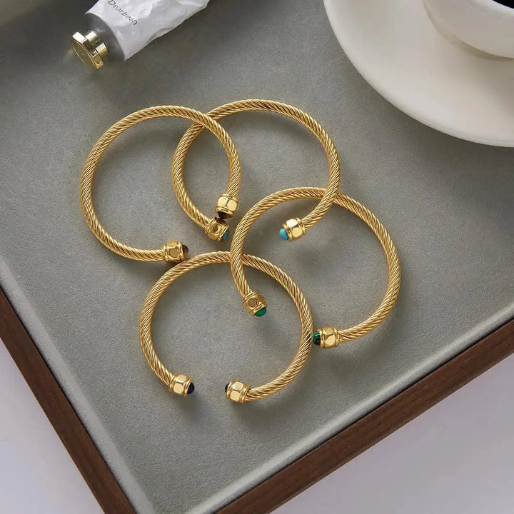 Vintage adjustable gold stone bracelet