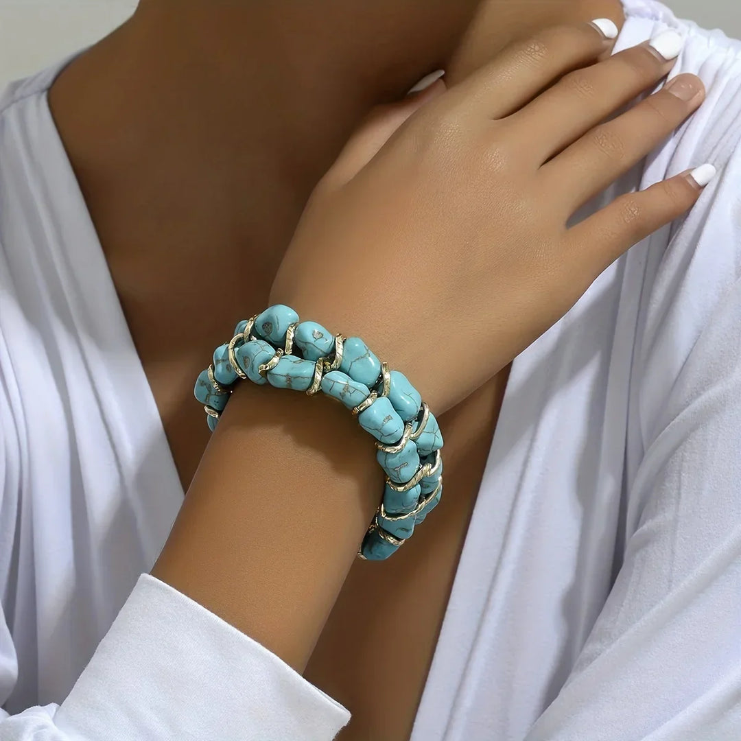 Elegant Turquoise and Gold Bracelet