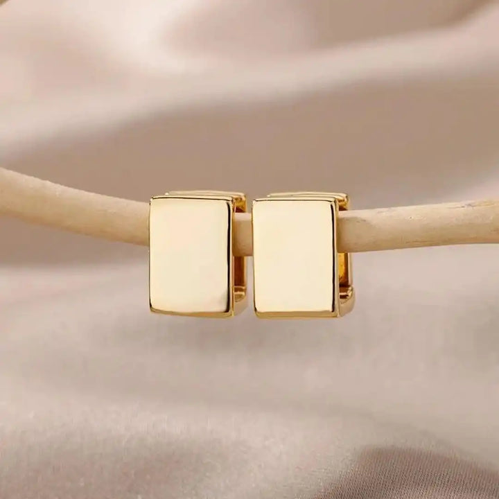 Gold geometric square earrings