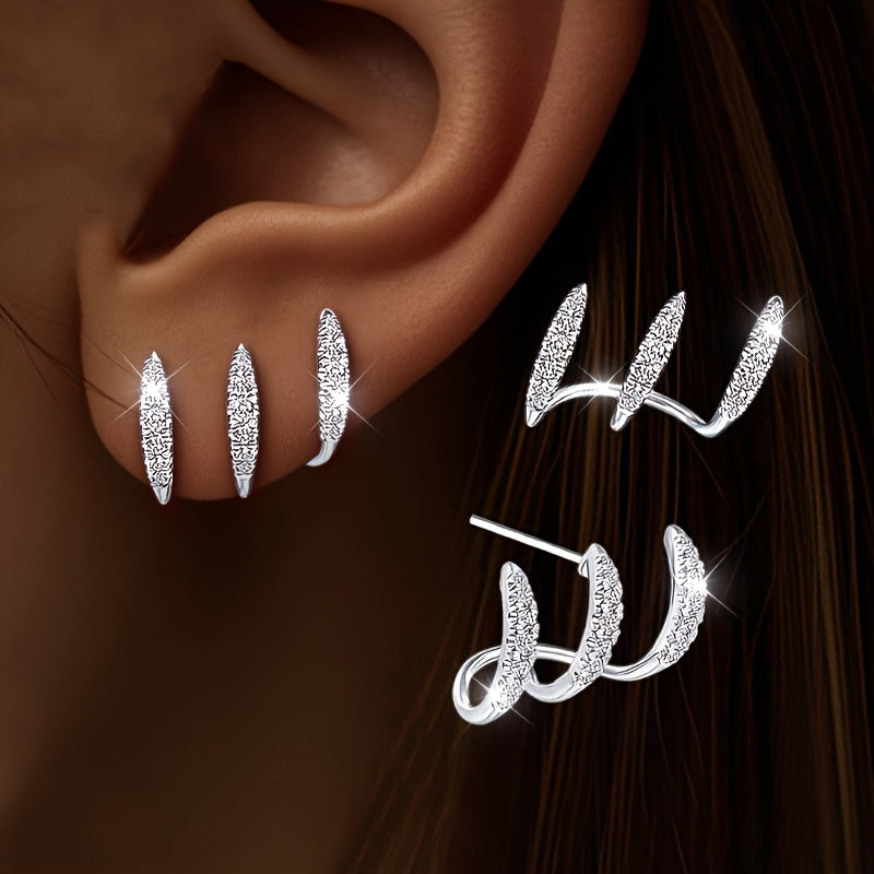Elegant Earrings with Rhinestones and Three-Prong Setting - Haller