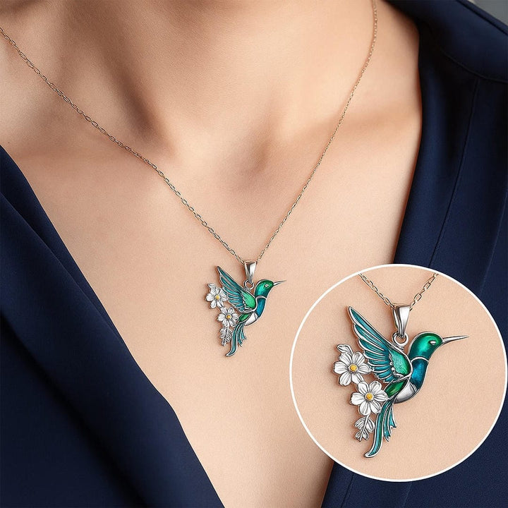 Beautiful hummingbird necklace with matching earrings
