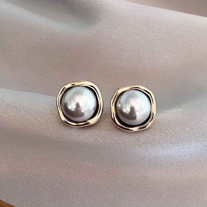 Pearl earrings