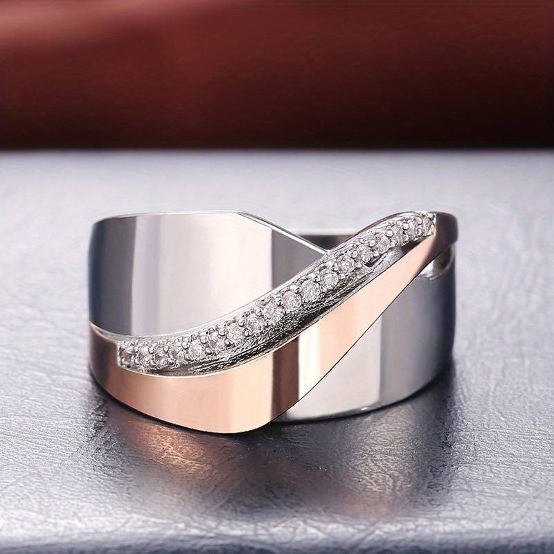 Vintage Ring with Cubic Zirconia in Rose Gold and Silver