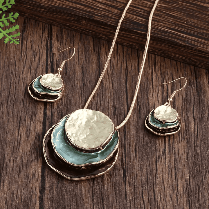 Vintage multi-layer set with blue stone