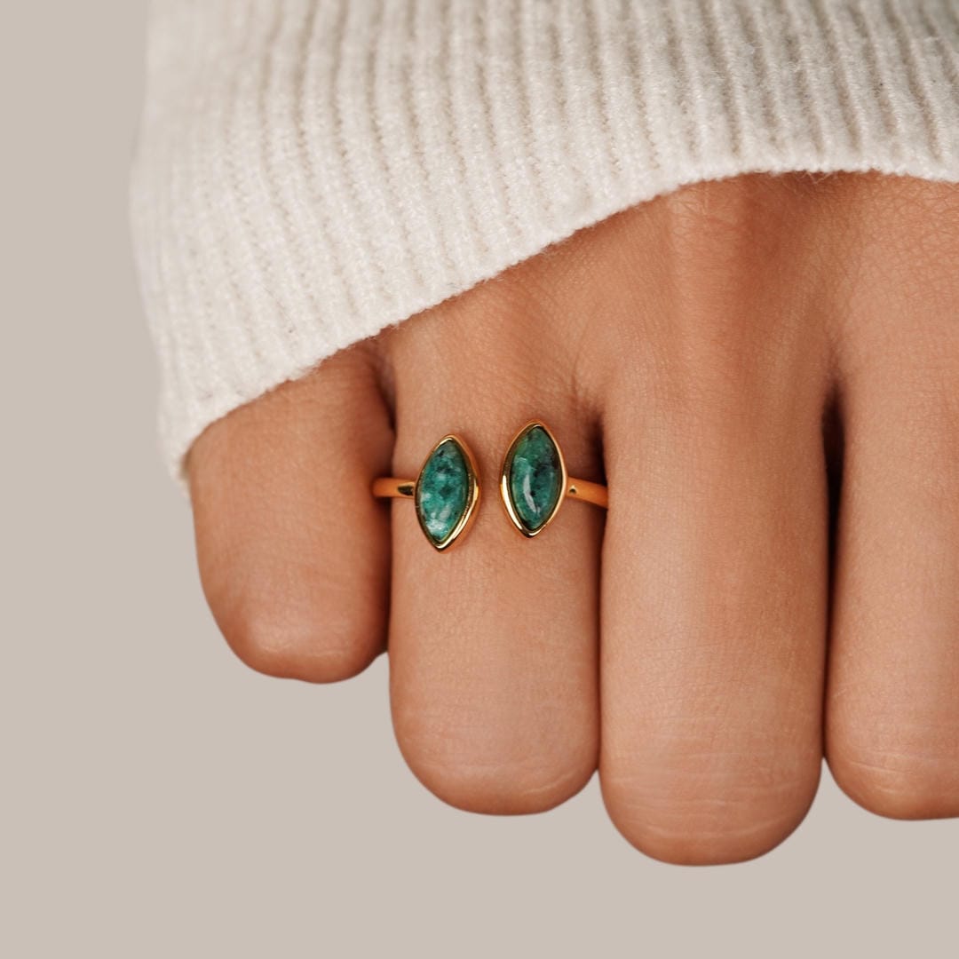 Luxe Adjustable Emerald Wrap Ring