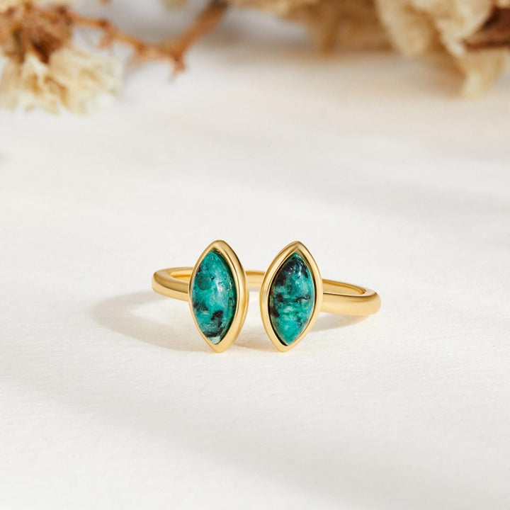Luxe Adjustable Emerald Wrap Ring