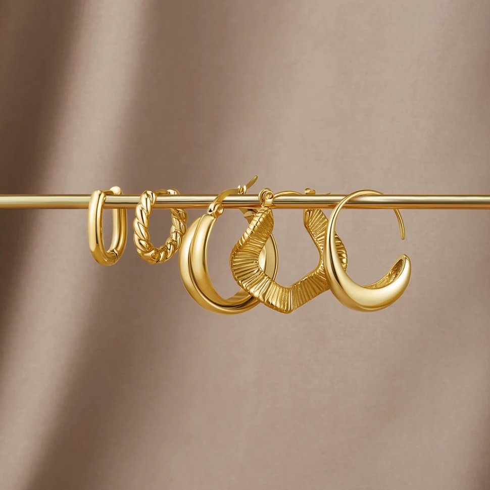 Gold Earrings with a Twist