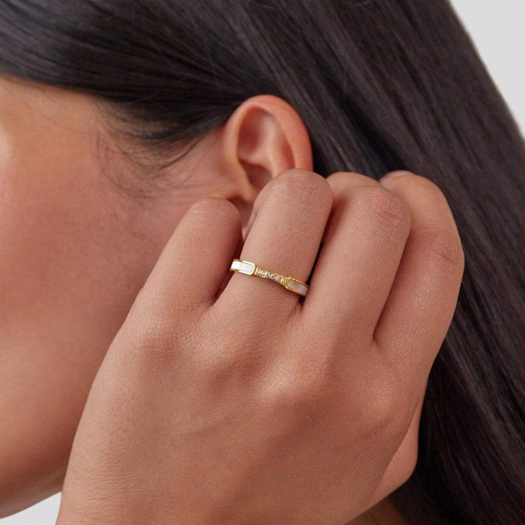 Unity - Ring with Pearl & Crystal