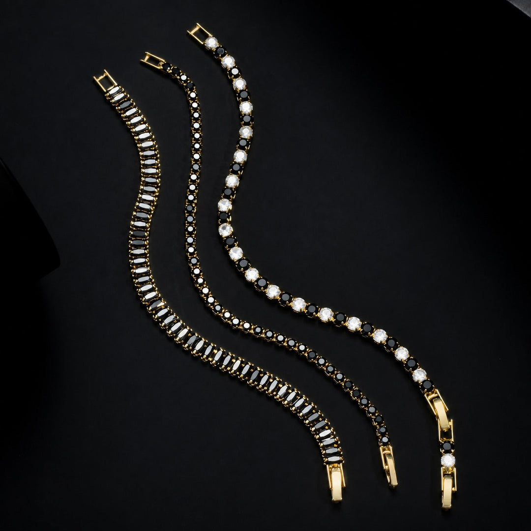 Refined Onyx Copper Bracelet Set