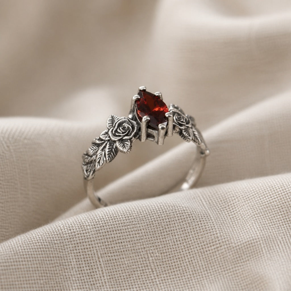 Vintage Ring Pink Garnet