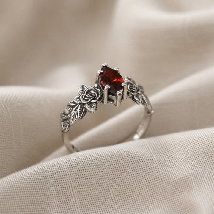Vintage Ring Pink Garnet