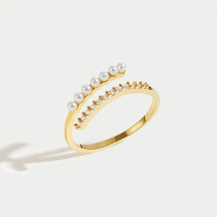 Virelle Open Ring with Pearl & Crystal | Gold